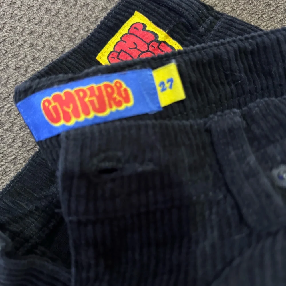 Black Corduroy Empyre Pants Size 27 - Picture 3 of 5
